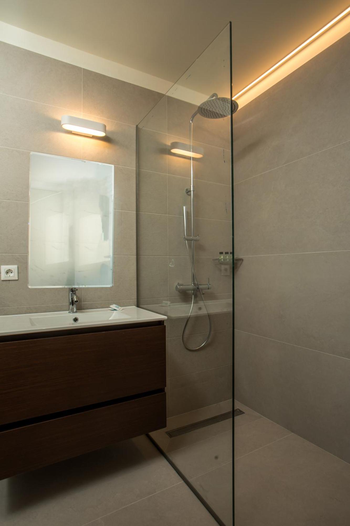 Eden'S Azalea Luxury Suite Rhodes City Exterior photo
