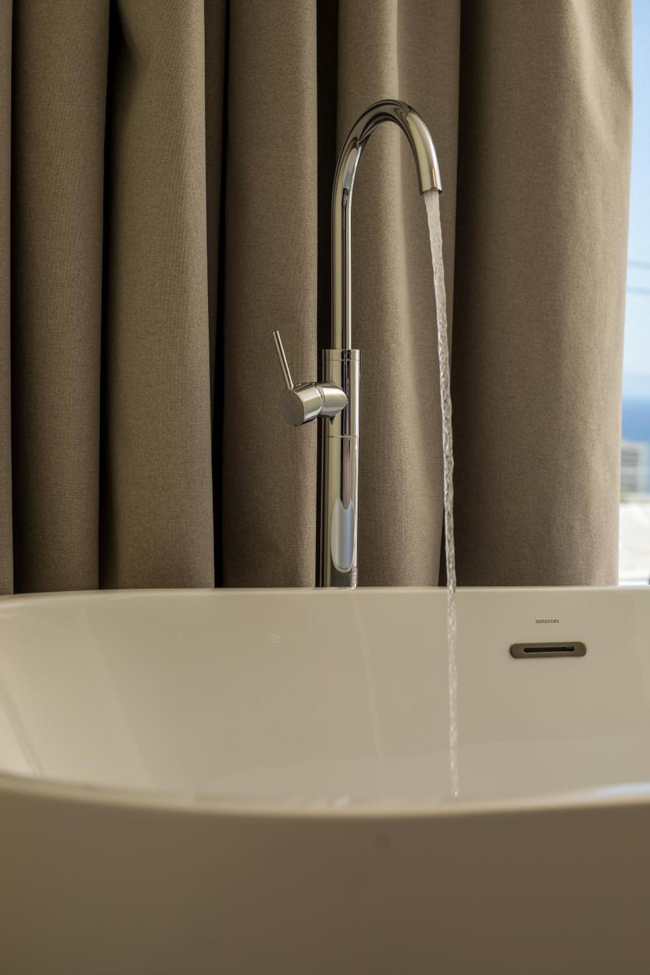 Eden'S Azalea Luxury Suite Rhodes City Exterior photo